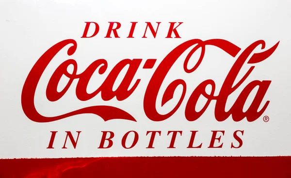 Logo Coca Cola Una Máquina Expendedora Coca Cola Vintage Den — Foto de Stock