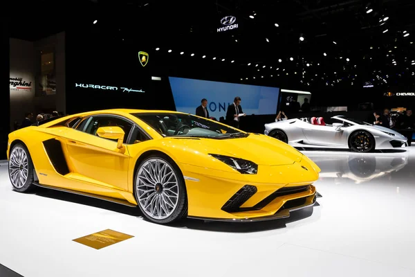 Lamborghini Aventador Coche Deportivo Presentado 87º Salón Internacional Del Automóvil —  Fotos de Stock