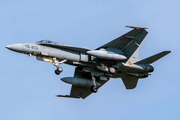 Spaanse Luchtmacht Boeing Hornet Straaljager Vliegtuig Arriveert Leeuwarden Luchtbasis Leeuwarden — Stockfoto