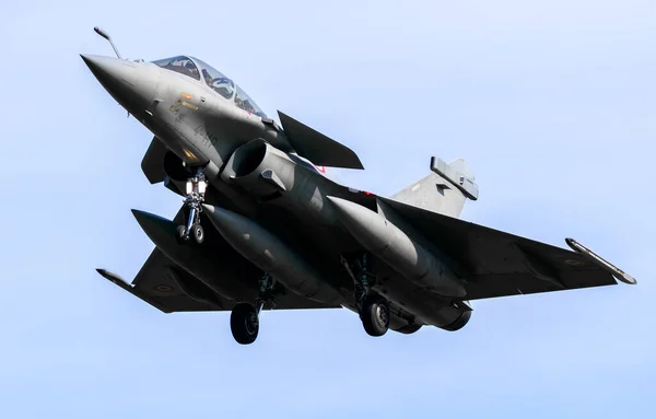 Avión Combate Dassault Rafale Fuerza Aérea Francesa Llegando Base Aérea —  Fotos de Stock