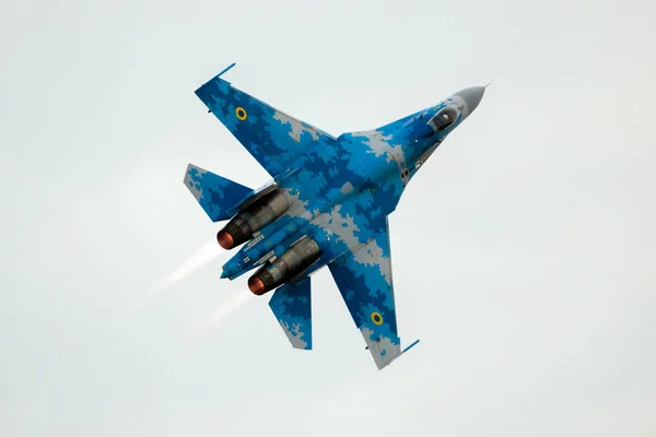 Ukrajinské Stíhací Letadlo Sukhoi Vzlétlo Letecké Základny Raf Fairford Července — Stock fotografie