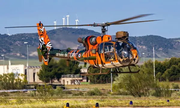 French Army Aerospatiale Sa342M Gazelle Helicopter Taking Zaragoza Air Base — Stock Photo, Image