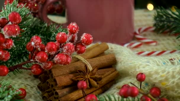 Glühwein Achtergrond Van Kerstboom Selectieve Focus Vakantie — Stockvideo