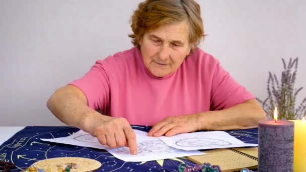 Woman Astrologer Draws Natal Chart Selective Focus People — Stockvideo