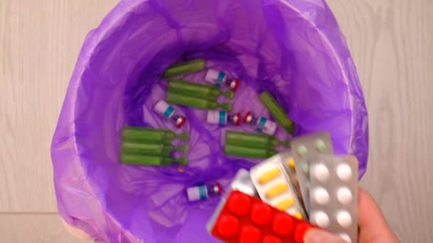 Throws Medicine Pills Trash Nature — Stockvideo