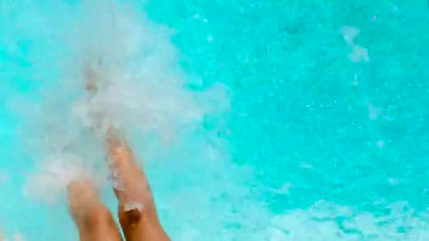 Çocuk Havuzda Yüzer Seçici Odaklanma Çocuk — Stok video