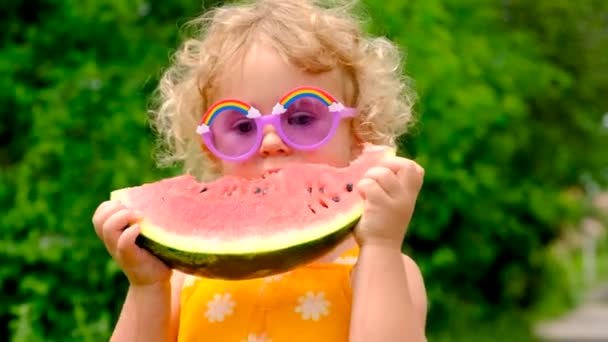 Child Eats Watermelon Summer Selective Focus Kid — Vídeo de Stock