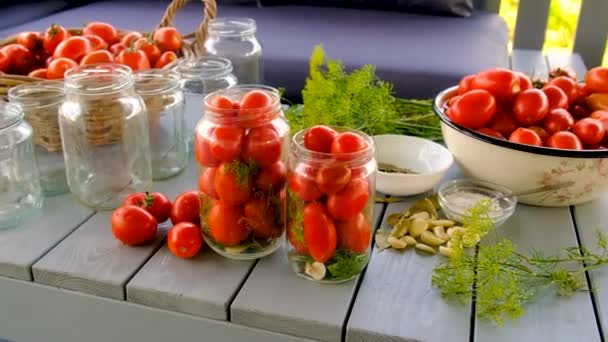 Tomates Preservação Jarros Foco Seletivo Alimentos — Vídeo de Stock