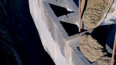 Beton dökme, beton çalışmalar, monolit Seçici Doğa