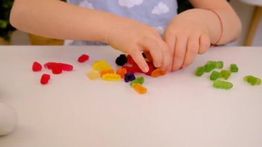 Reçelli çocuk. Seçici odaklanma. çocuk.