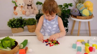 Reçelli çocuk. Seçici odaklanma. çocuk.