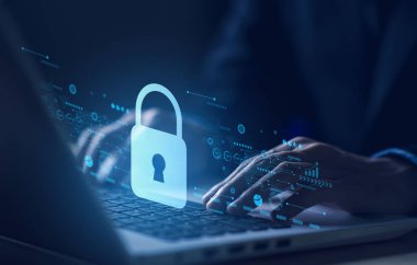 Dizüstü bilgisayarı kilitle. Siber güvenlik. Veri koruma bilgileri. Şifreleme ve güvenlik kullanıcı kişisel verilerine güvenli erişim. Siber Suçlar. Uygunsuz bilgi interneti. Bilgisayar ağına siber saldırı