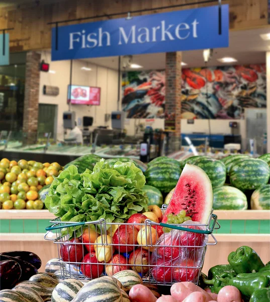 Supermercado Frutas Produtos Hortícolas Peixe — Fotografia de Stock