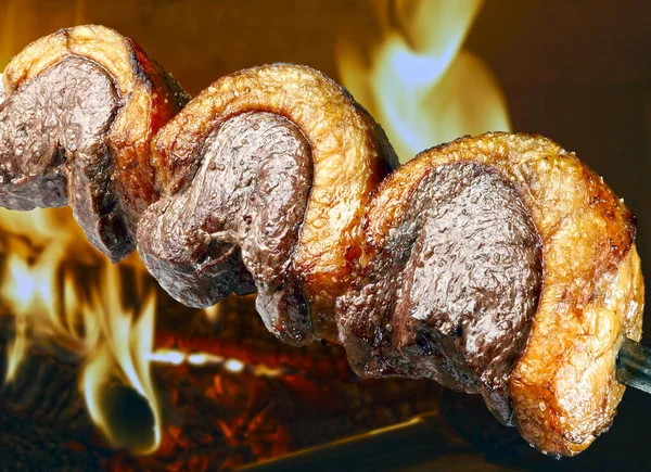 蒸汽店的牛排烤肉 切碎的皮坎哈烤肉 — 图库照片