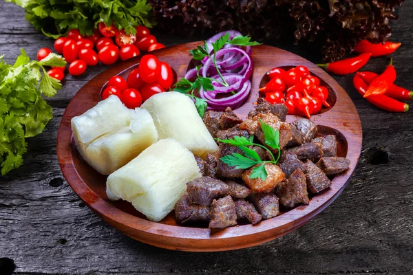 Cassave Met Zon Gedroogd Vlees Rundvlees Jerky — Stockfoto