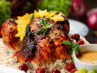 Soslu kızarmış tavuk, barbekü.