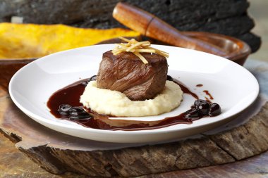 Fileto mignon ile püre