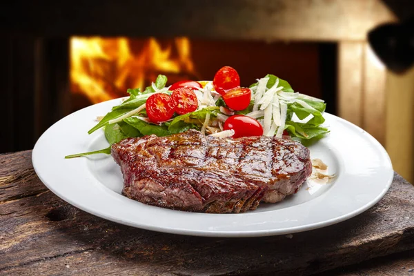 Roasted steak with salad