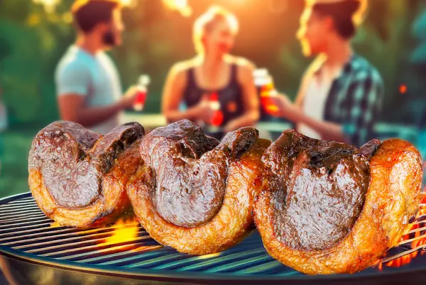 Barbecue Family Friends Steak Rotisserie Steakhouse Sliced Picanha Royalty Free Stock Fotografie