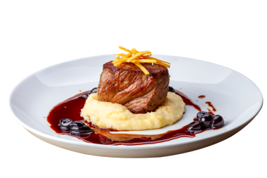 Kızarmış biftek, patates püresi ve fileminyon.