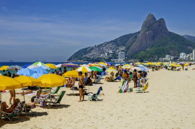 Ipanema, Rio de Janeiro, Brezilya: Ipanema Sahili Rio de Janeiro 'nun en önemli turistik yerlerinden biridir..