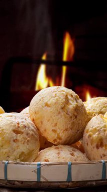 ev yapımı pişmiş ekmek rulo