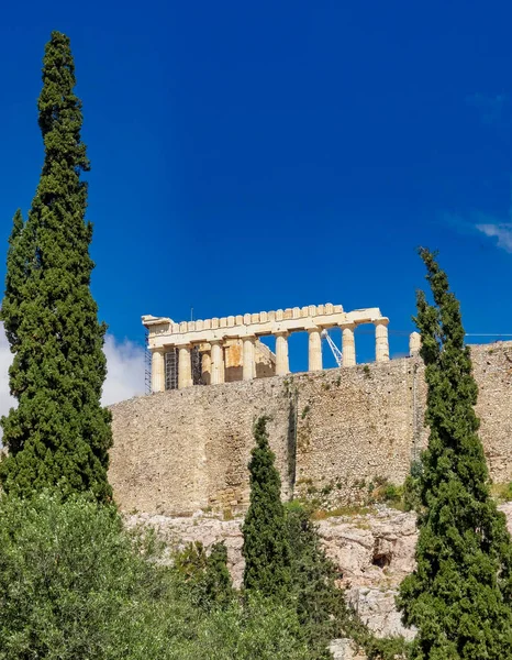 Partenone Antico Tempio Sull Acropoli Atene Cipressi Grecia — Foto Stock