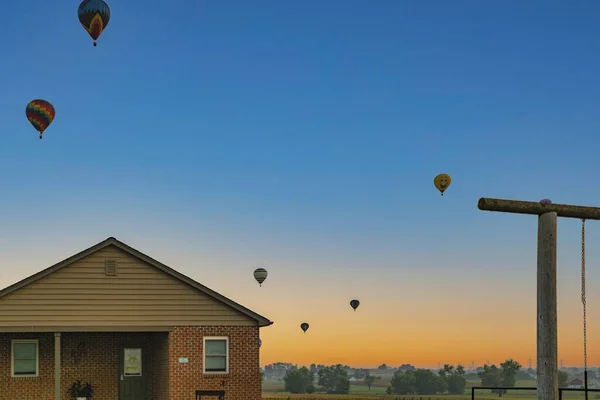 Bird Hand Pennsylvania September 2022 Start Der Heißluftballons Bei Sonnenaufgang — Stockfoto