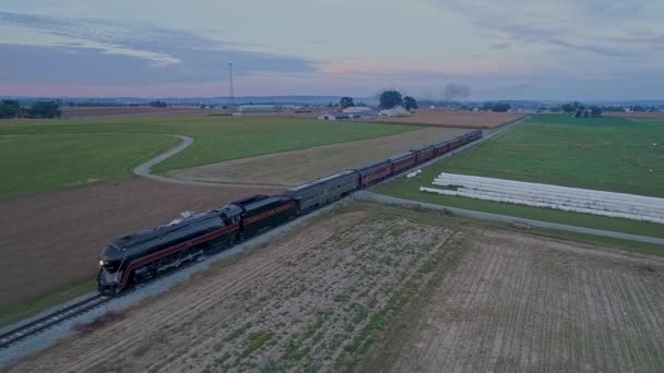 Ronks Pennsylvania October 2021 Aerial View Steam Passenger Train Traveling — Vídeo de Stock