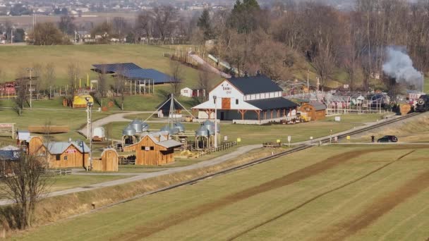 Ronks Pennsylvania December 2022 Aerial View Steam Passenger Train Slowly — Vídeo de Stock