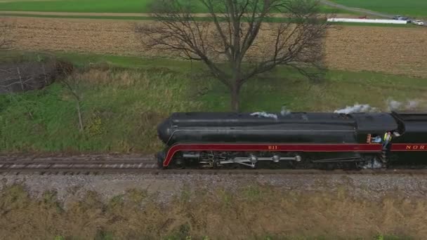 Ronks Pennsylvania November 2022 Drone Parallel View Steam Passagertog Der – Stock-video