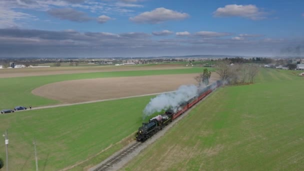 Ronks Pennsylvania November 2022 Drone Chasing View Steam Passenger Train — Stok Video
