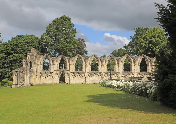 York Regno Unito Giugno 2022 Edifici Medievali Nei Giardini York — Foto Stock