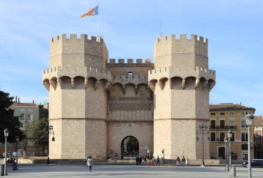 Valencia, İspanya - 14 Nisan 2023: Valencia şehir kapısı Valencia, İspanya 'da 14 Nisan 2023.