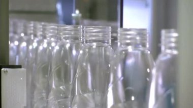 Ev Kimyasalları için ekolojik olarak üretilmiş ambalaj; Sıvı deterjan için ekolojik ambalaj üretimi