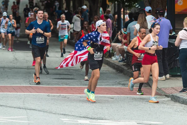 Atlanta Usa July 2023 Telephoto Shot Shows Thousands Runners Packing — Stock Photo, Image