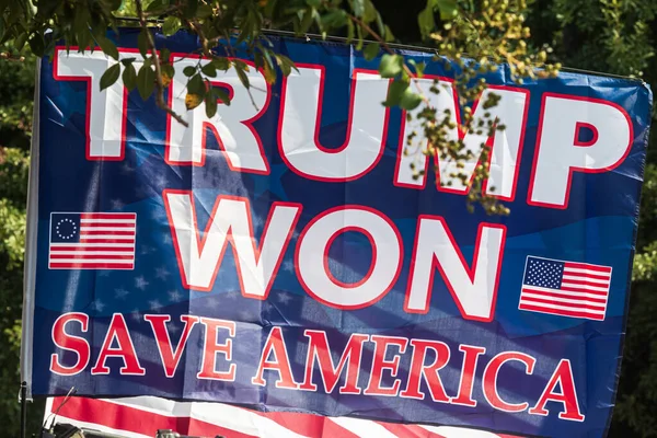 Atlanta Usa August 2023 Flag Says Trump Won America Flies — Stock Photo, Image
