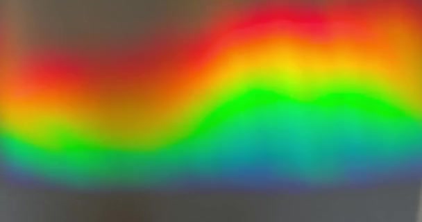 Prisma Arco Iris Reflejado Través Del Agua Crea Una Imagen — Vídeos de Stock