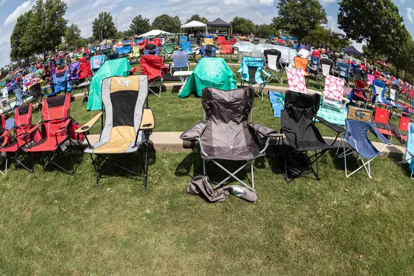 Suwanee Usa August 2023 Dozens Empty Lawn Chairs Set Outdoor Stock Photo