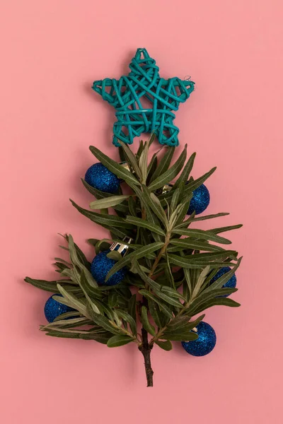 Winter Layout Made Evergreen Tree Branch Christmas Tree Minimalist Style — Stock Photo, Image