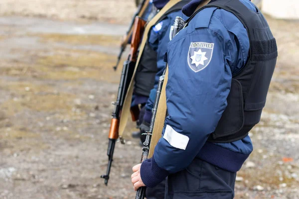 Março Lviv Ucrânia Oficiais Polícia Ucranianos Uniforme Exercícios Militares — Fotografia de Stock
