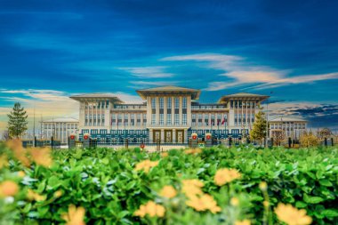 Akşamları Kulliye binası, Ankara, Türkiye