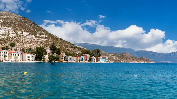 Kastellorizo Adası 'ndaki şatodan St. Nicholas ve St Dimitrios Kilisesi, (Yunan ortodoks kilisesi), Kastellorizo adası, Dodekanisos, Yunanistan