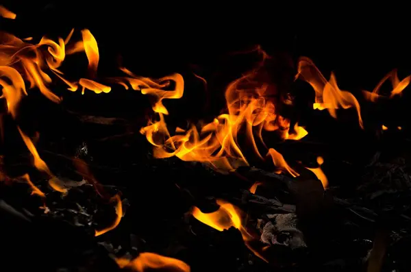 Пламя Тепловой Огонь Абстрактный Фон Черный Фон Реалистичная Концепция Пламени — стоковое фото