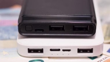 Banknotlarda batarya var. Ukrayna 'daki savaş nedeniyle elektrik fiyatlarında artış