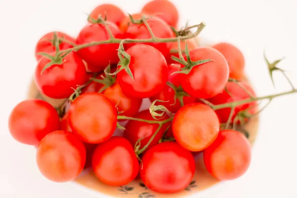 Małe Pomidory Wiśniowe Talerzu — Zdjęcie stockowe