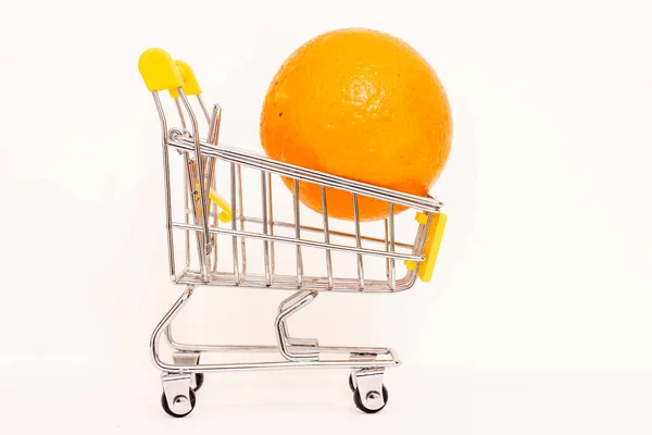 Pomarańcza Koszu Zabawki Inflacja Rosnące Ceny Żywności — Zdjęcie stockowe