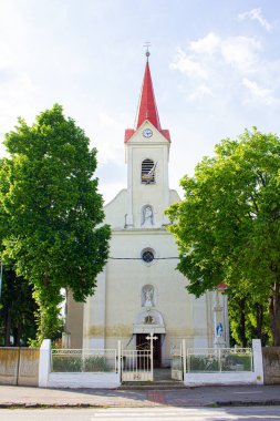 21.05.2023 Slovakya. Sala. Kutsal Aile Kilisesi. ostol Sala.