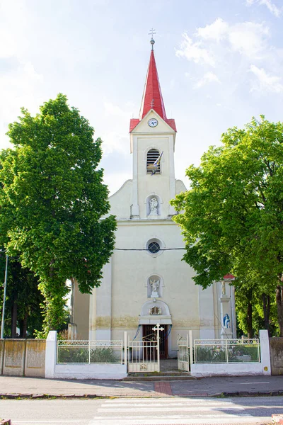 2023 Eslovaquia Sala Iglesia Sagrada Familia Ostol Sala — Foto de Stock