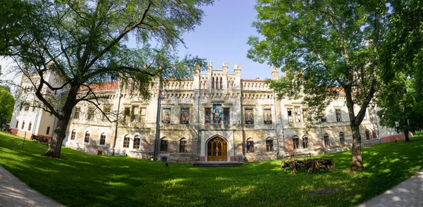 2023 Slovacchia Galanta Castello Neogotico Esterhazy Situato Nel Parco Cittadino — Foto Stock